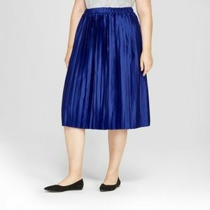 Target Women's Plus Size Pleated Midi Skirt 1X